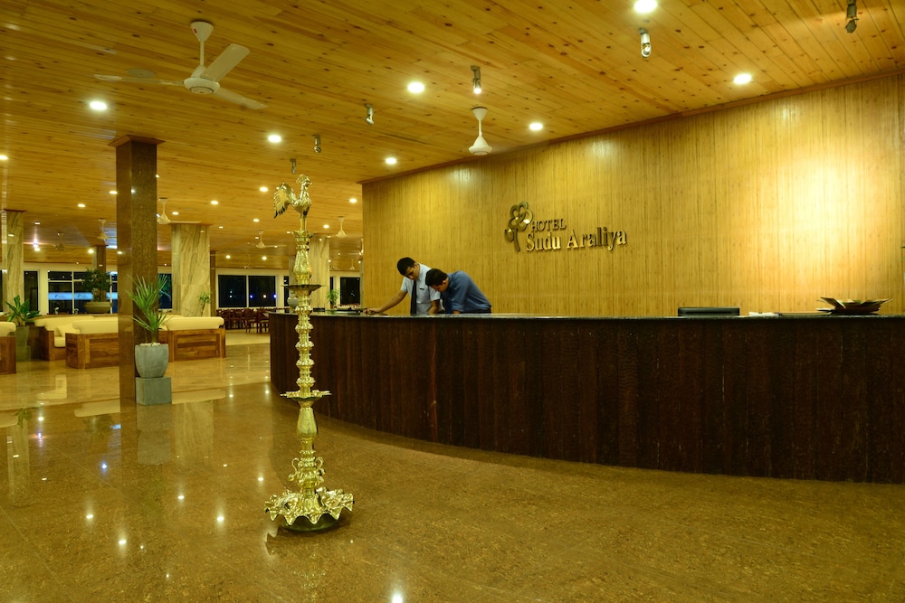 Hotel Sudu Araliya 9/69