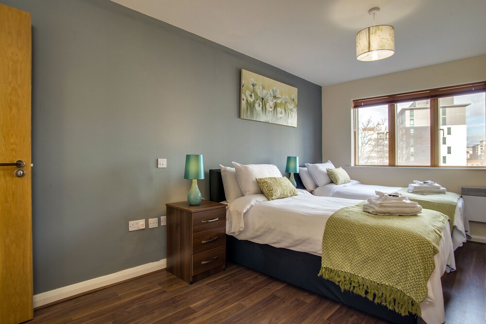 Mica Point City Centre Apartment 14/50
