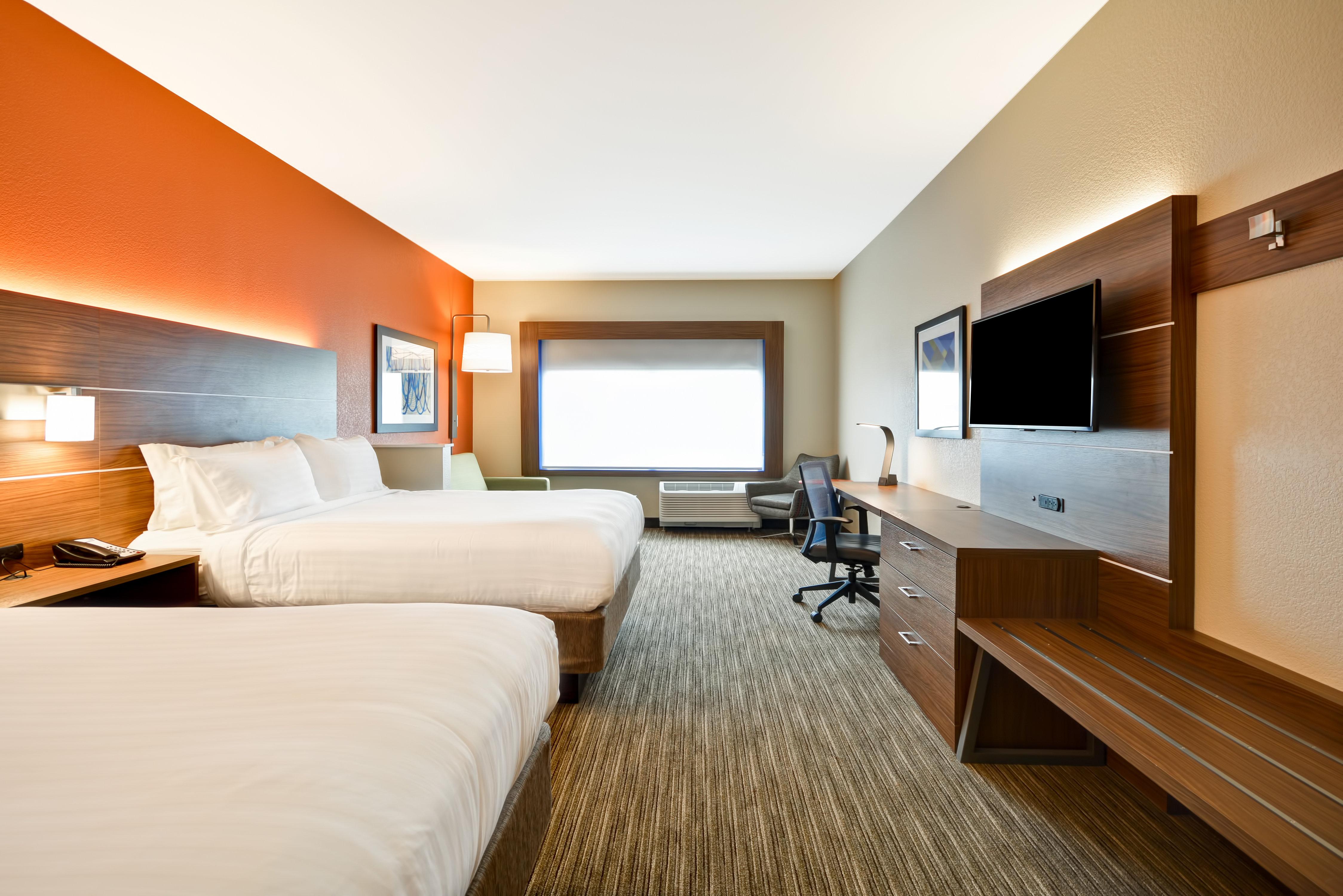 Studio, Suite, 2 Queen Beds, Sofa