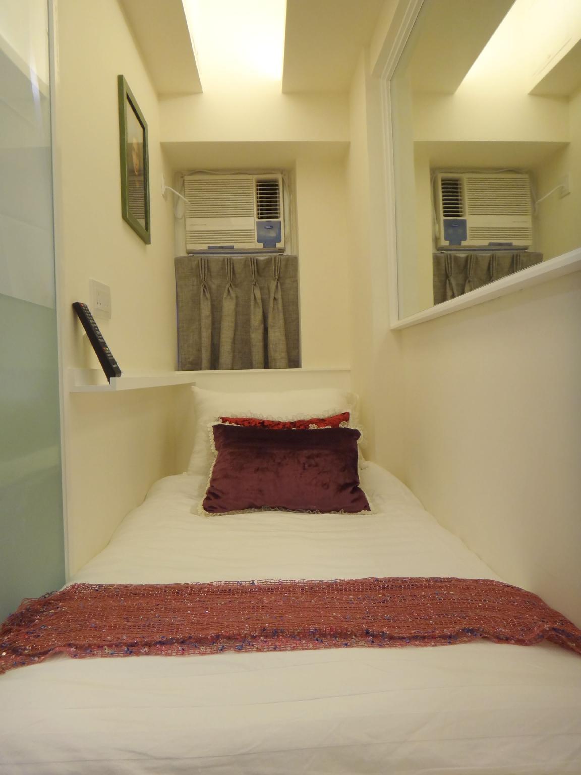 Mini, Single Bed