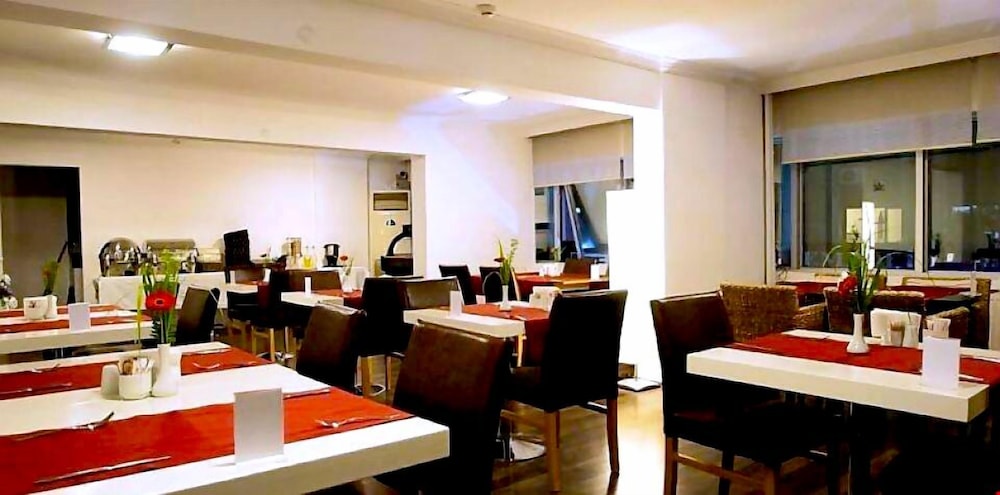 Wox Ew Hotel 52/56