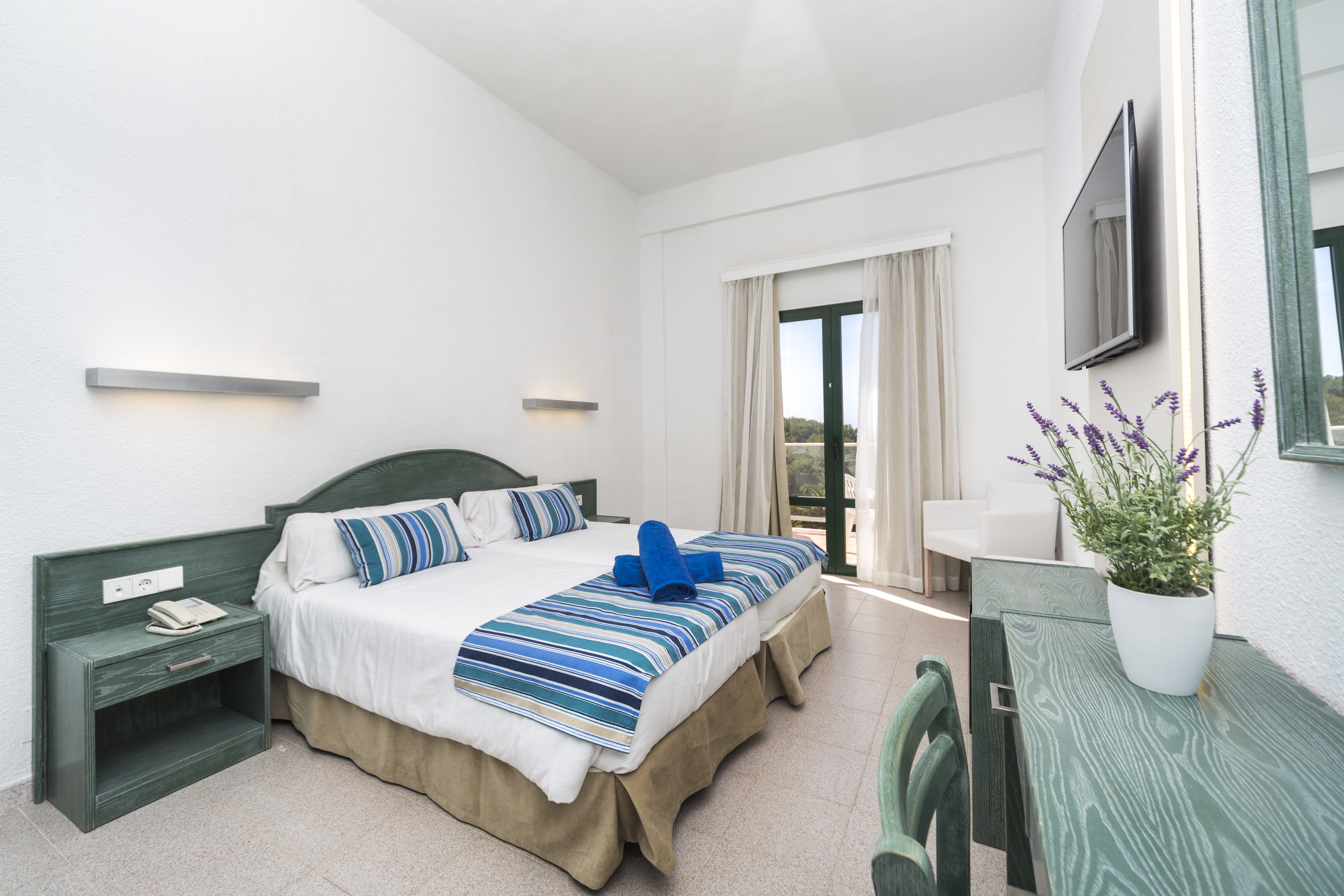 Globales Calan Blanes Ex Hi Calan Blanes Beach 6/36