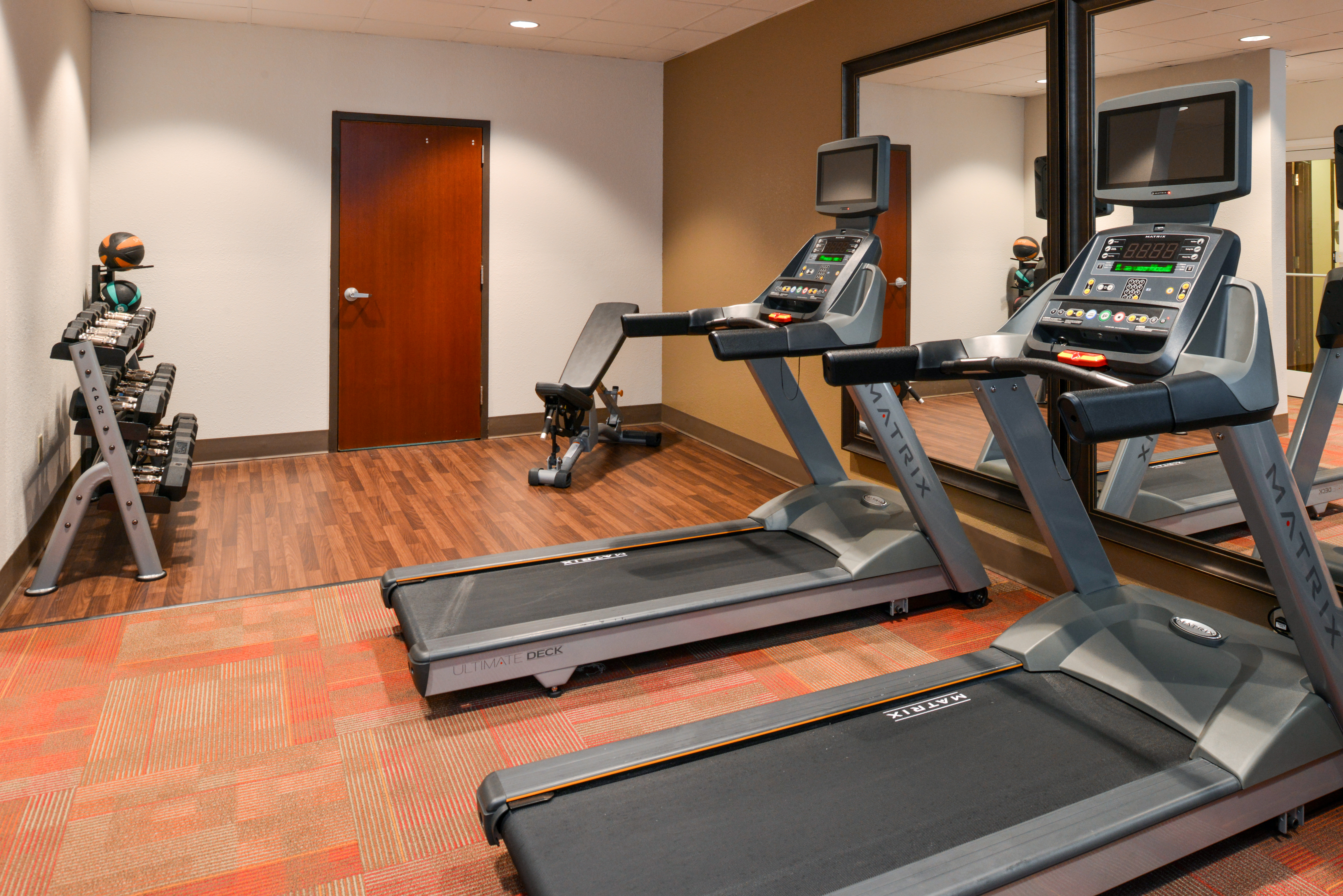 Holiday Inn Poplar Bluff an IHG Hotel 44/73