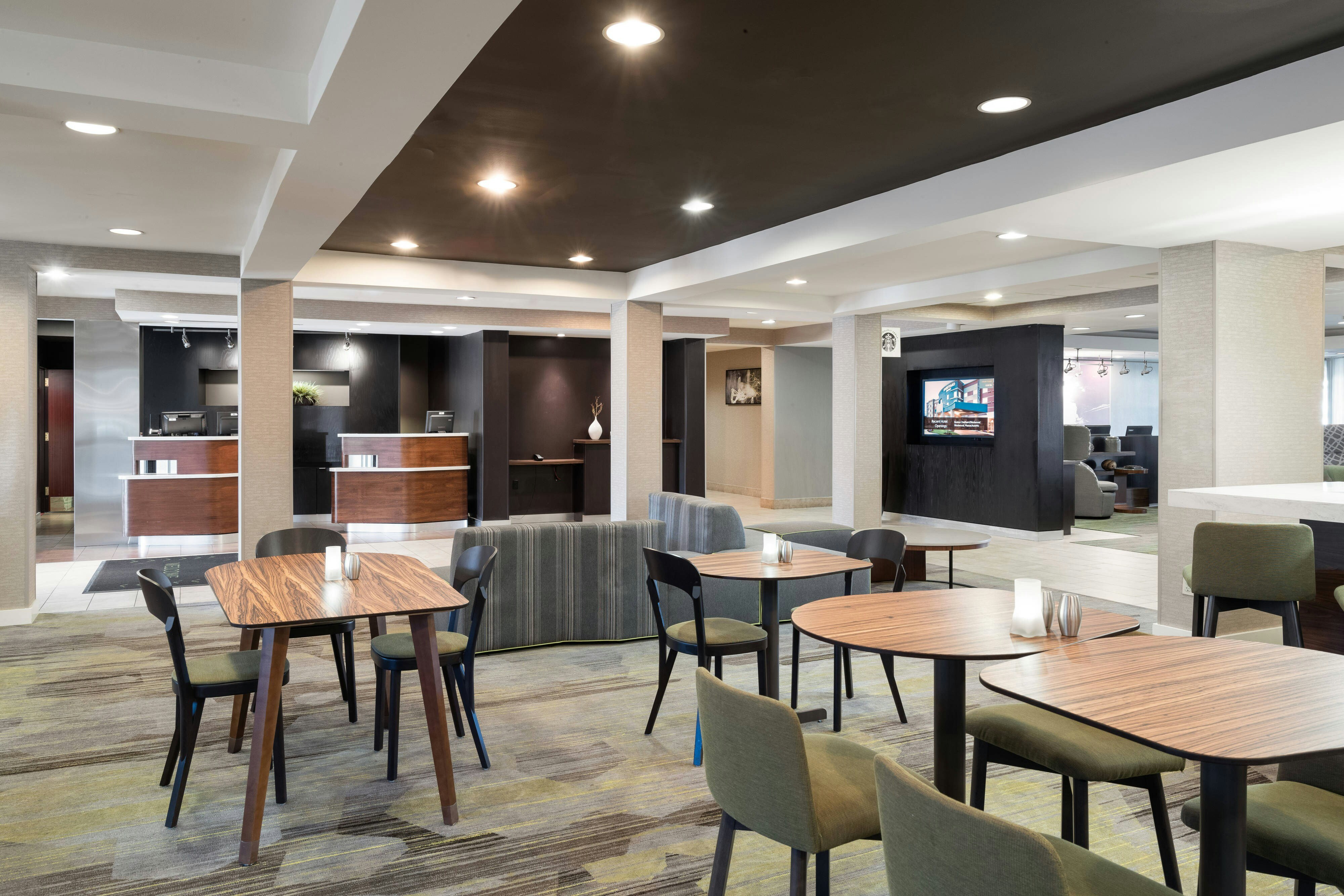 Courtyard By Marriott Princeton 13/18