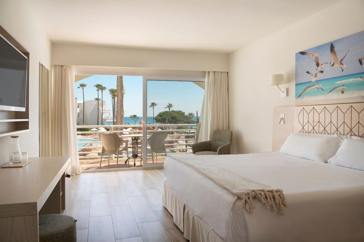 Family, Side Sea View, Balcony or Terrace