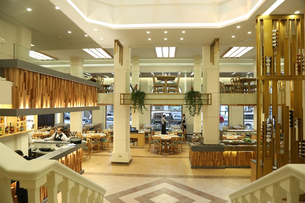 Serenada Golden Palace - Boutique Hotel Beirut 59/75