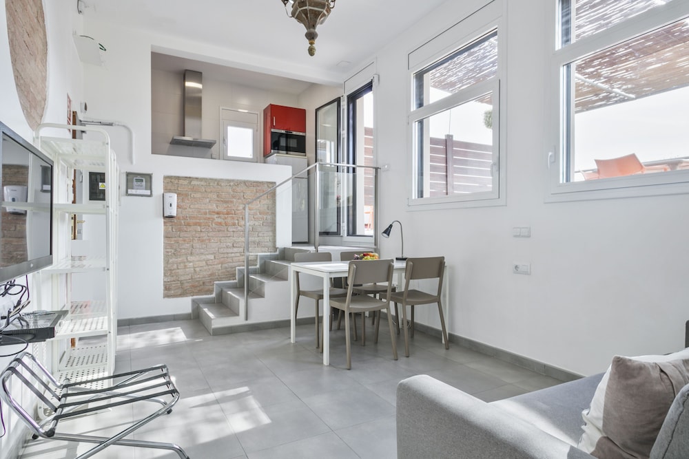 Stay Together Barcelona Apartments 23/50