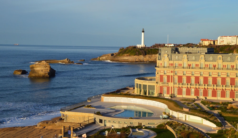 Le Victoria Surf A Biarritz 39/42