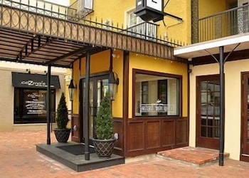 American Hotel 30/44