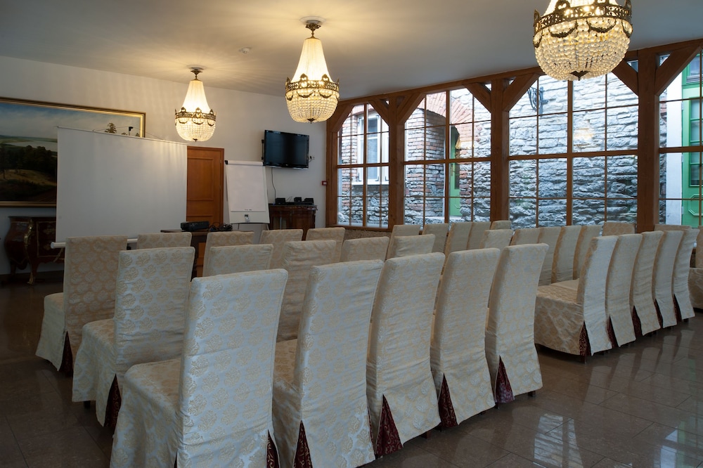 St Olav Hotel 52/72
