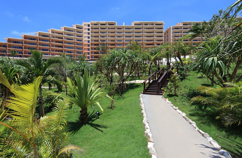 Kafuu Resort Fuchaku Condo Hotel 42/50