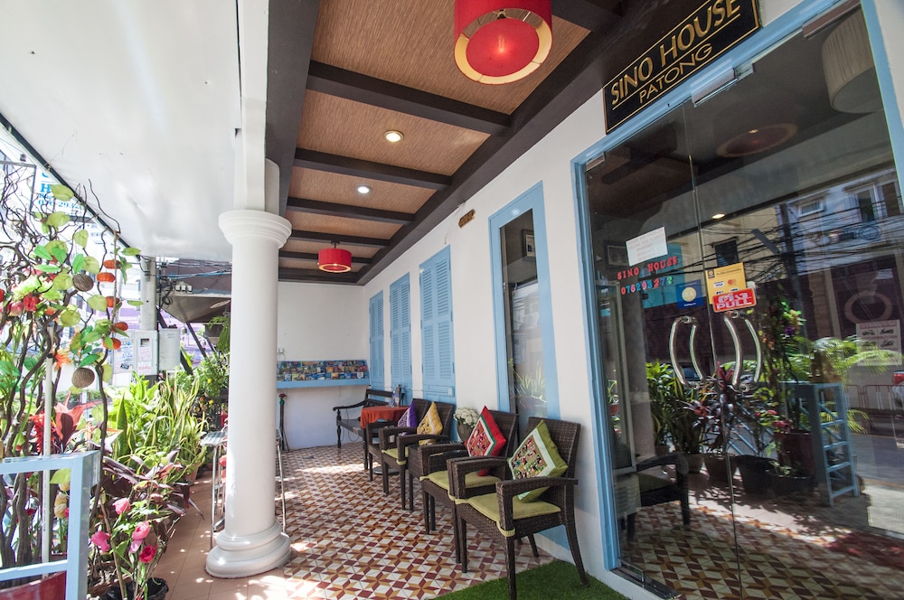 Patong Sino House 58/70