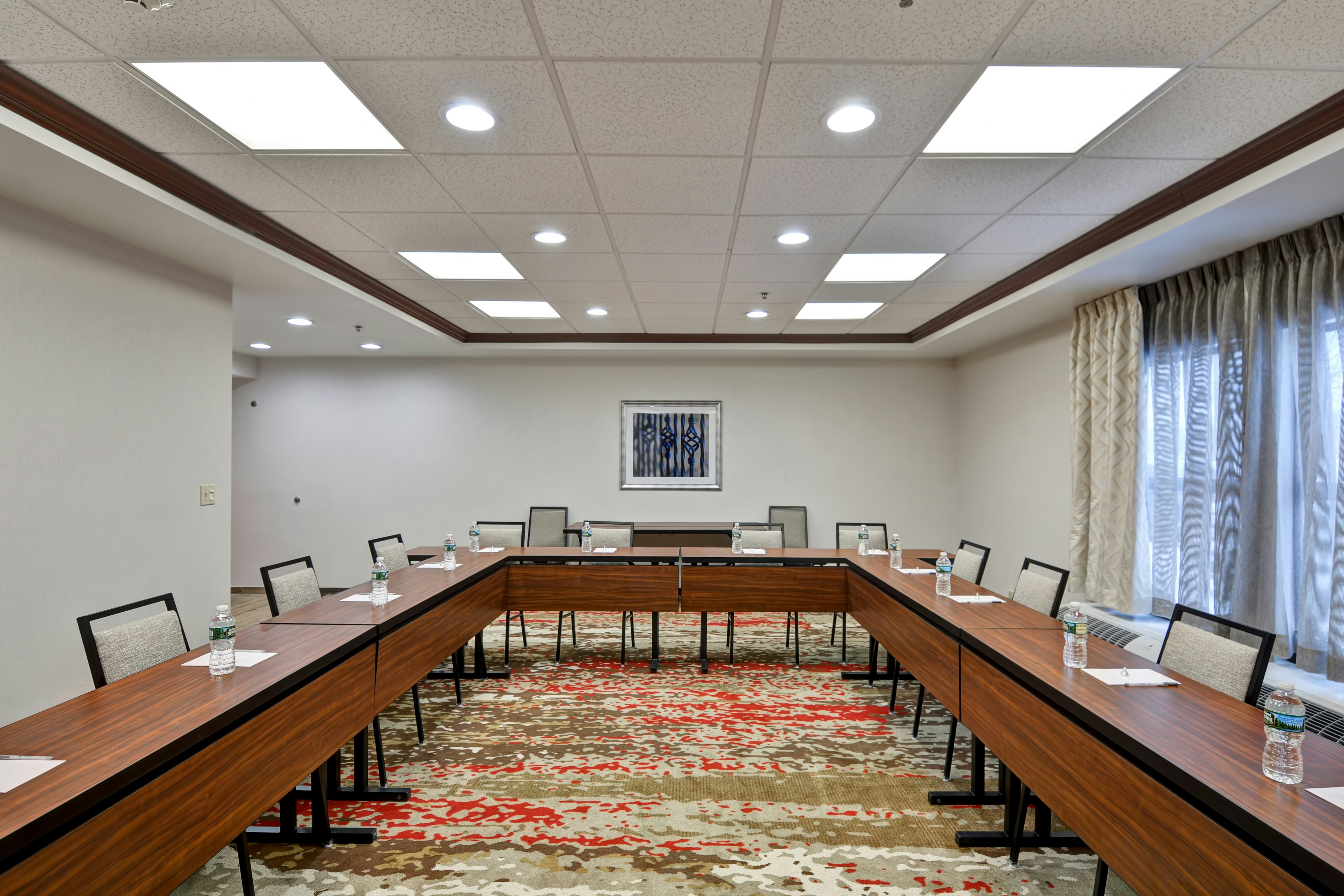 Hampton Inn Albany Wolf Road 51/65
