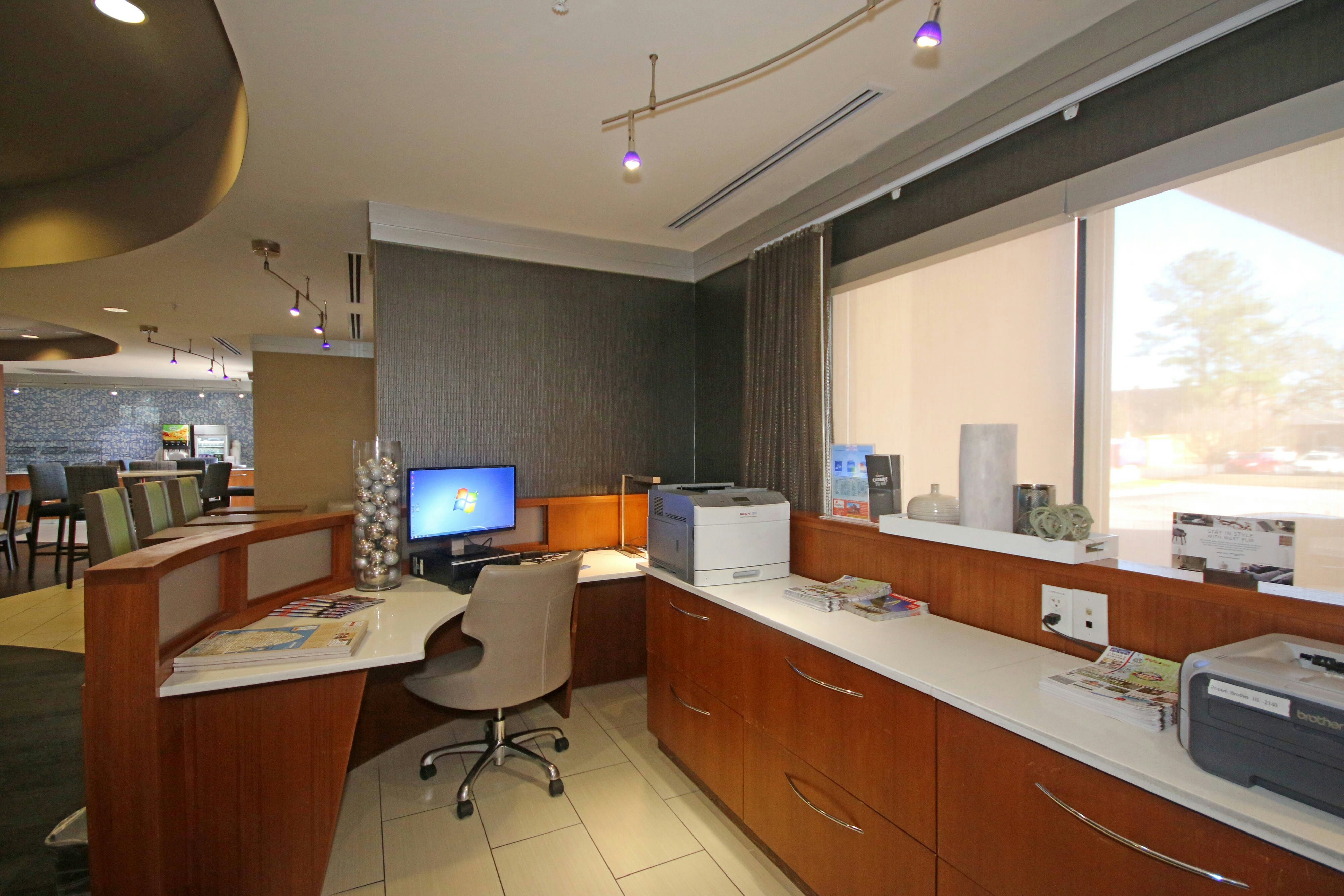 SpringHill Suites Charleston North/Ashley Phosphate 45/46
