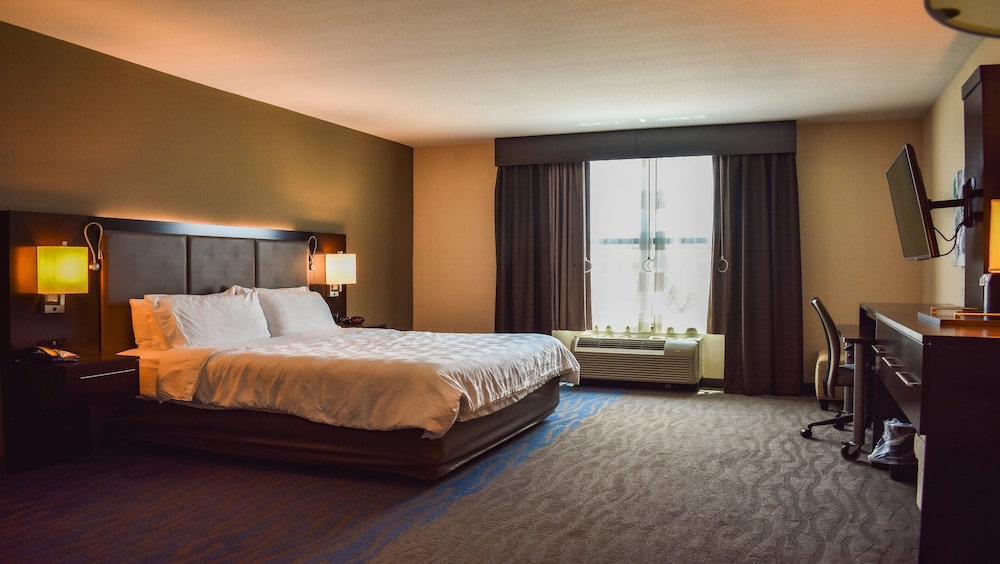 Holiday Inn Owensboro Riverfront 21/75