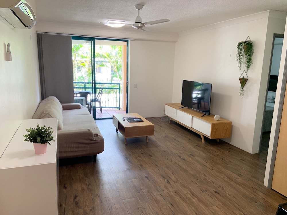 Aruba Surf Resort 33/69