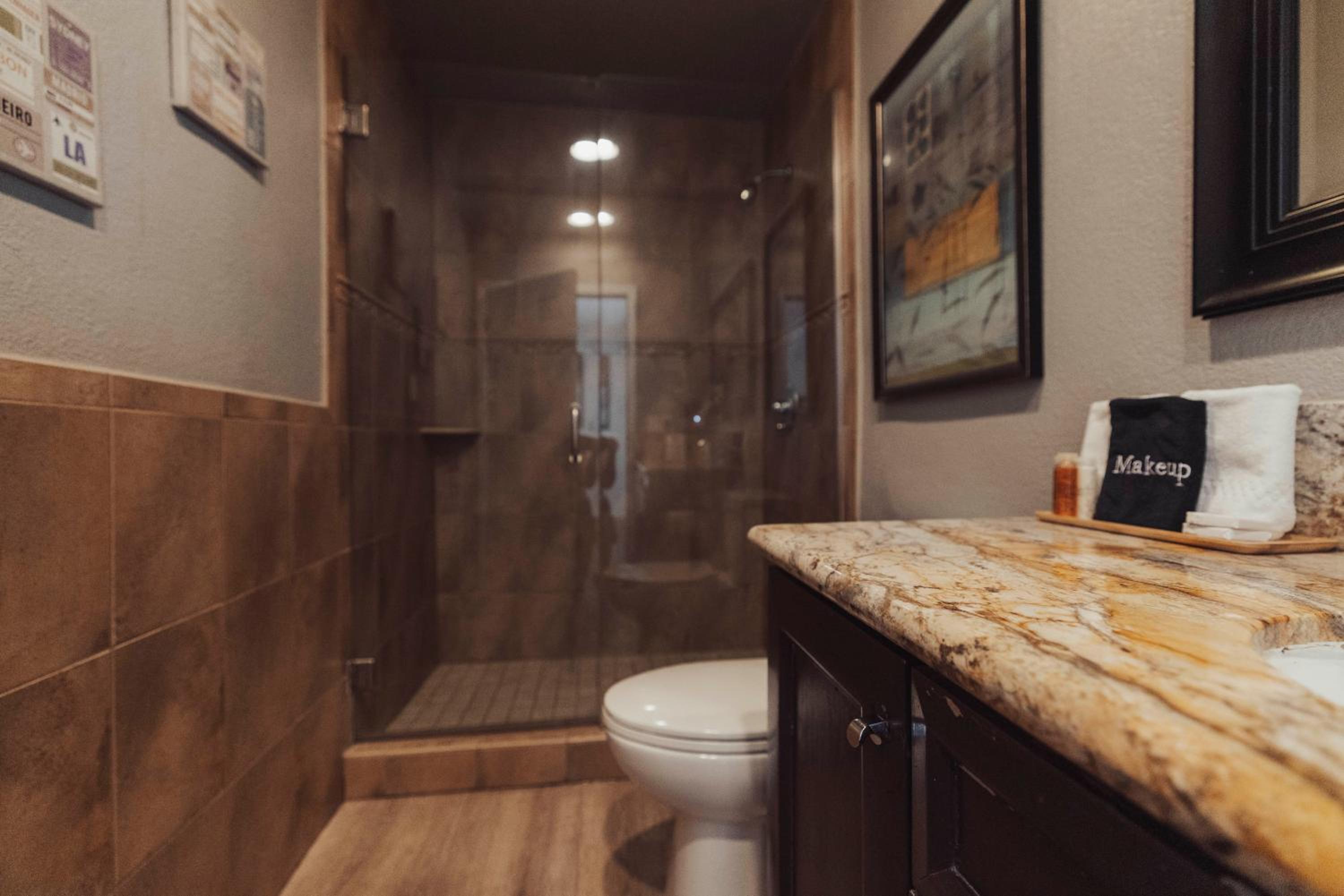 Family Suite, Dixie, 2 Bathrooms، The Dixie Hollywood 10/10