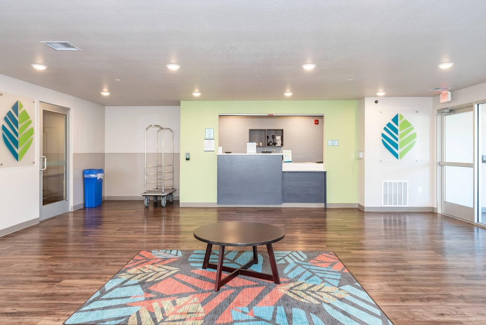 WoodSpring Suites Buford near Mall of Georgia-Lake Lanier 7/57