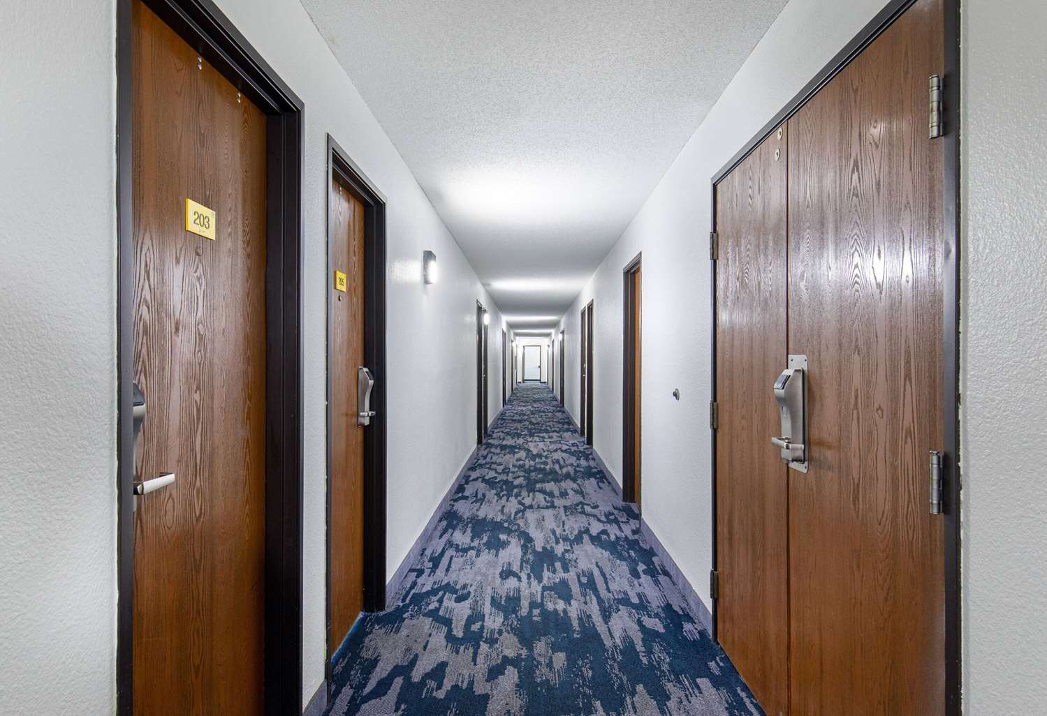 Super 8 By Wyndham Johnson City 14/32