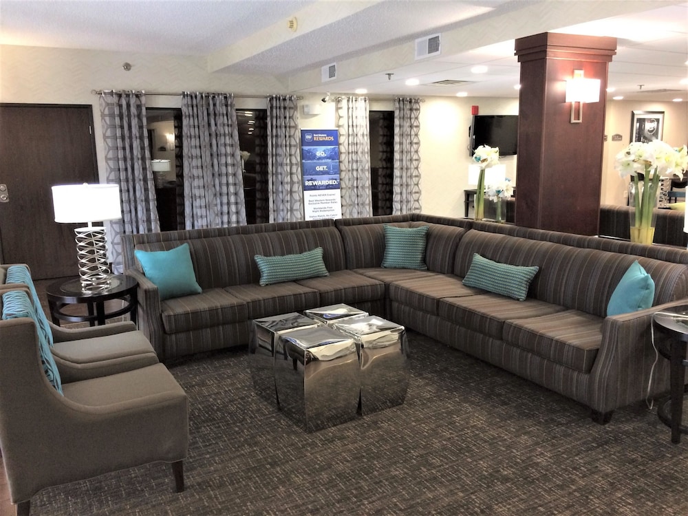 Best Western Plus Galleria Inn & Suites, Memphis TN 20/34