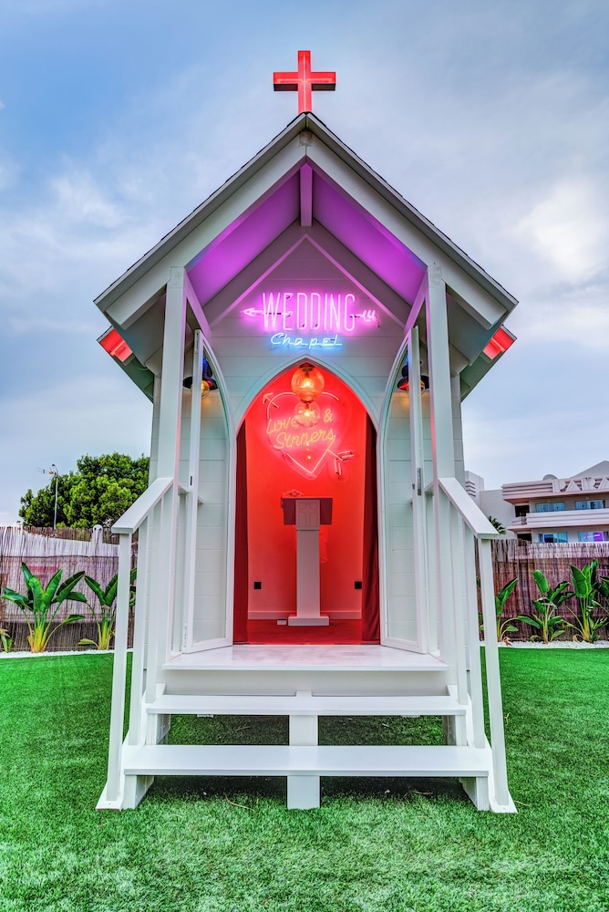 Romeos Ibiza - Adults Only 1/47