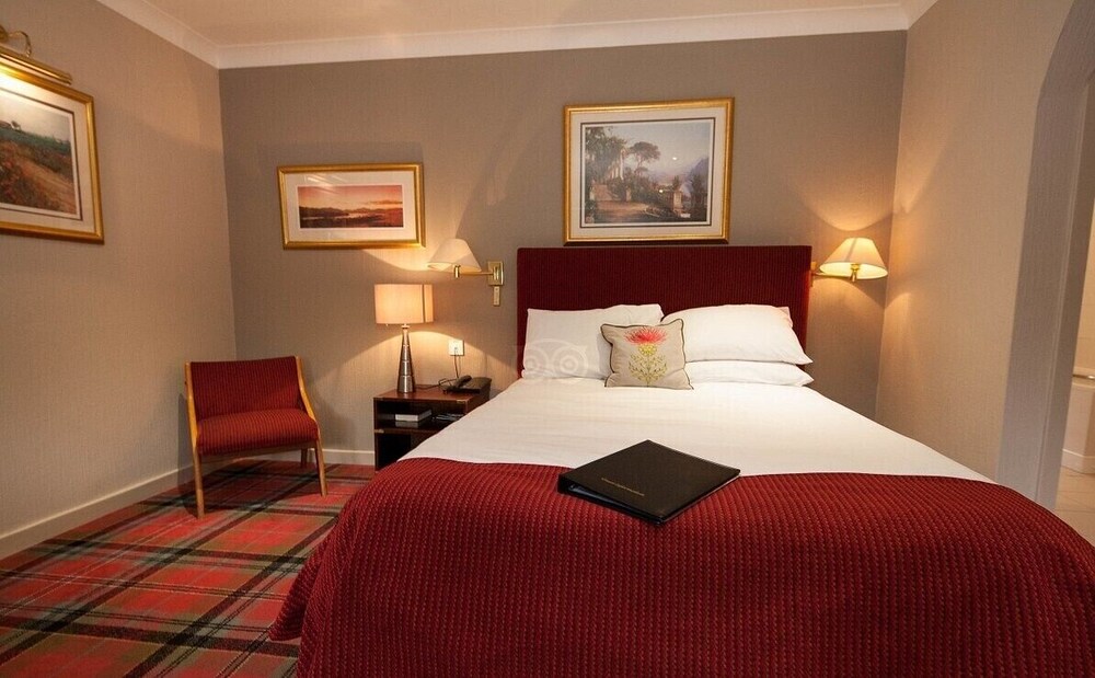 Kirkhouse Inn 12/41