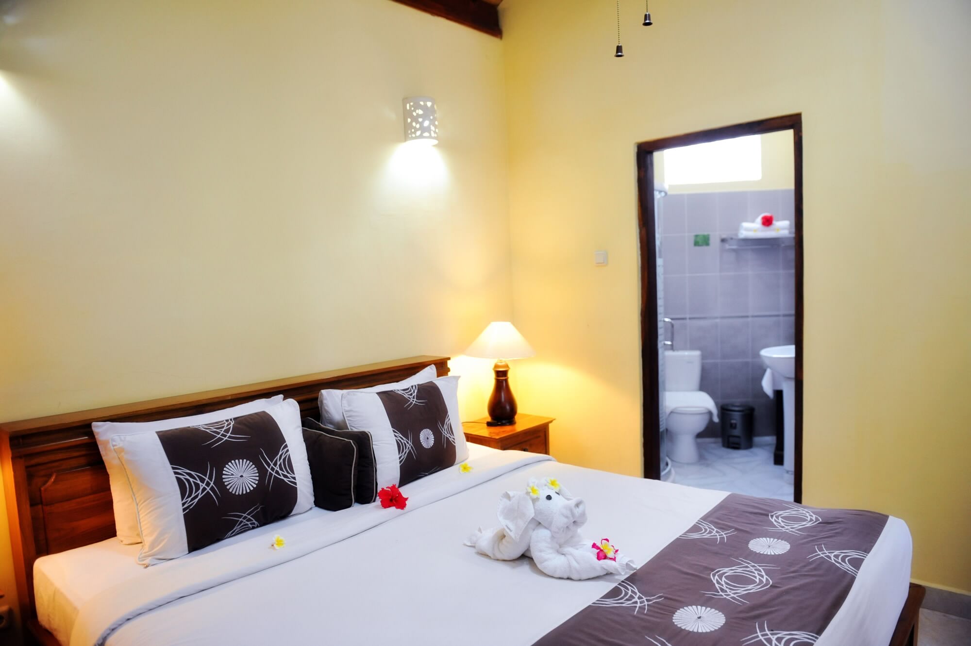 1 BEDROOM, APARTMENT