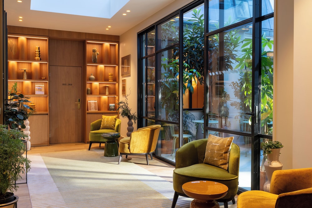 Hotel Le Cardinal 30/48