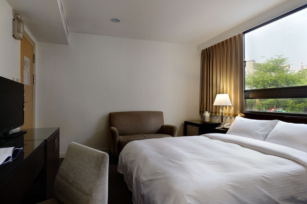 Nei Jiang Hotel 9/38