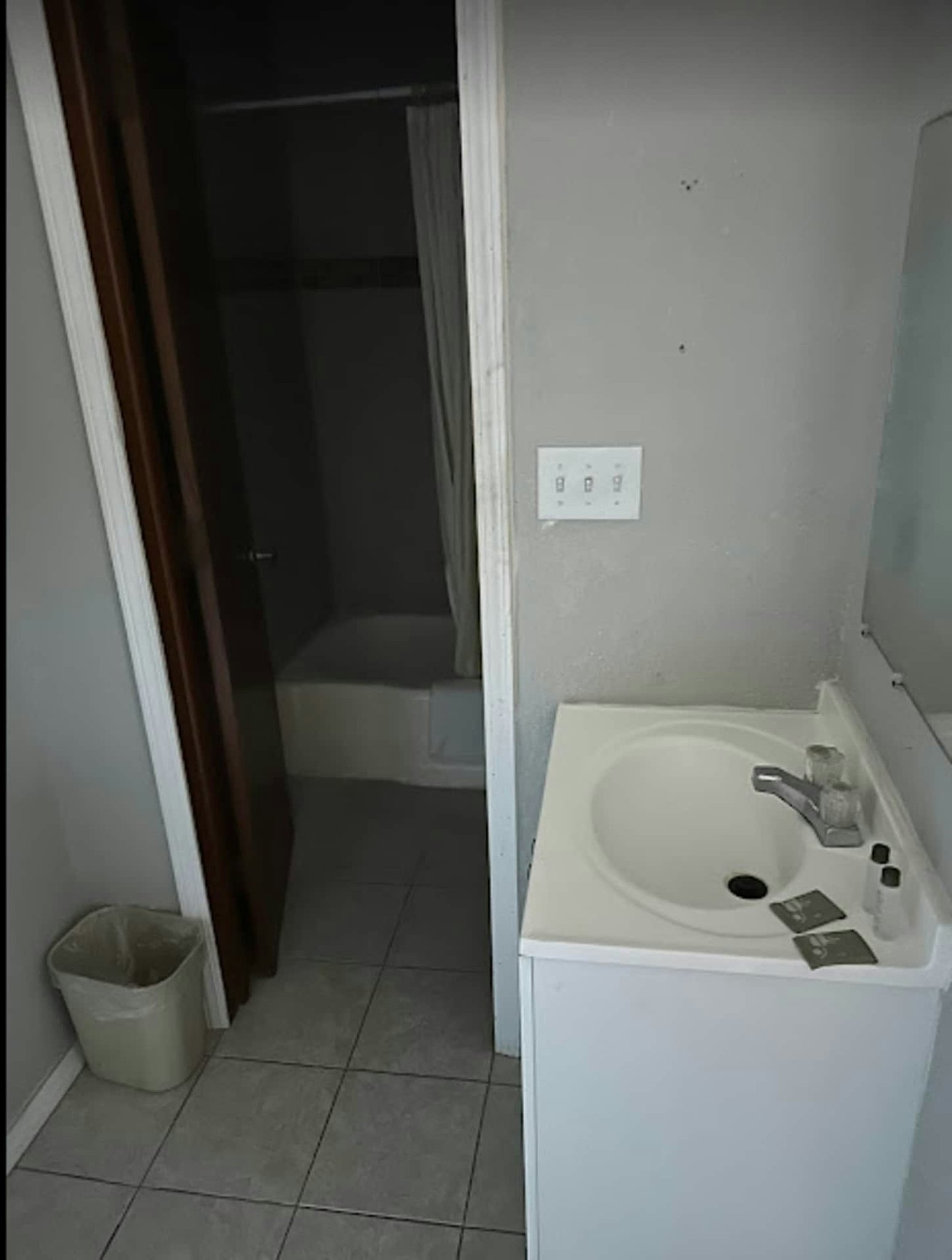 Love Hotels Western Holiday at Harlan Lake NE 50/51