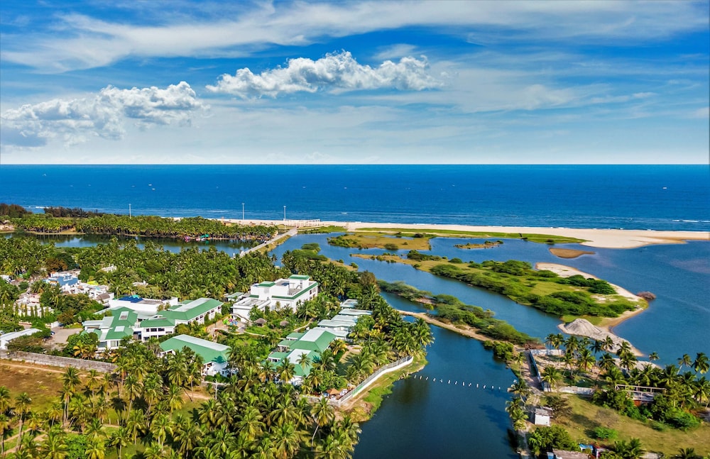 Radisson Resort Pondicherry Bay 68/73