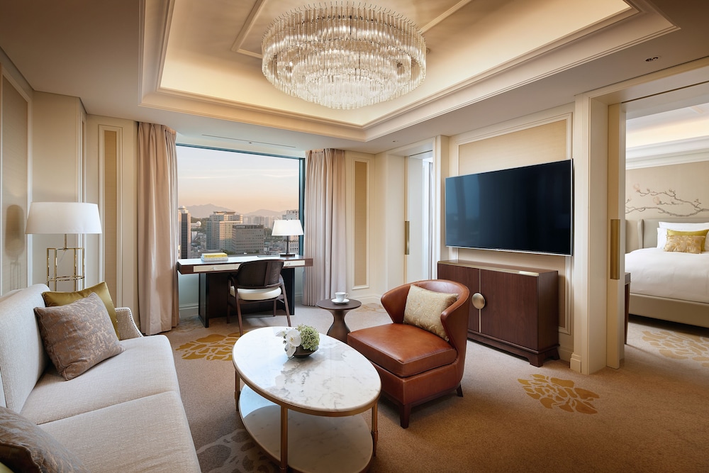 Lotte Hotel Seoul Executive Tower 46/68