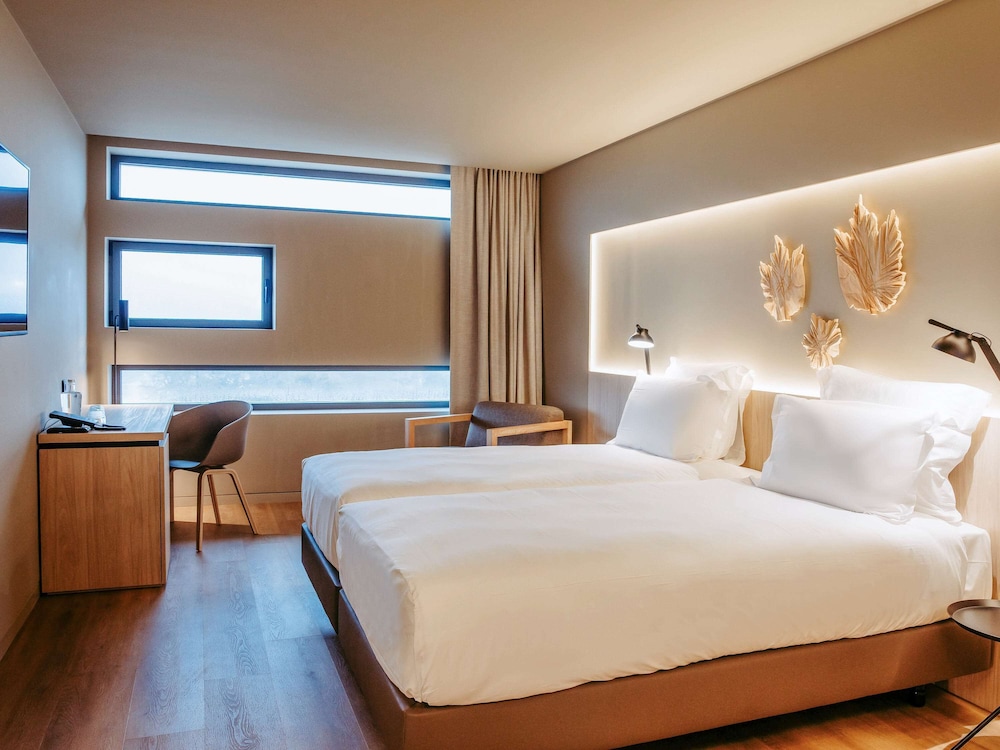 Mercure Fatima 28/68