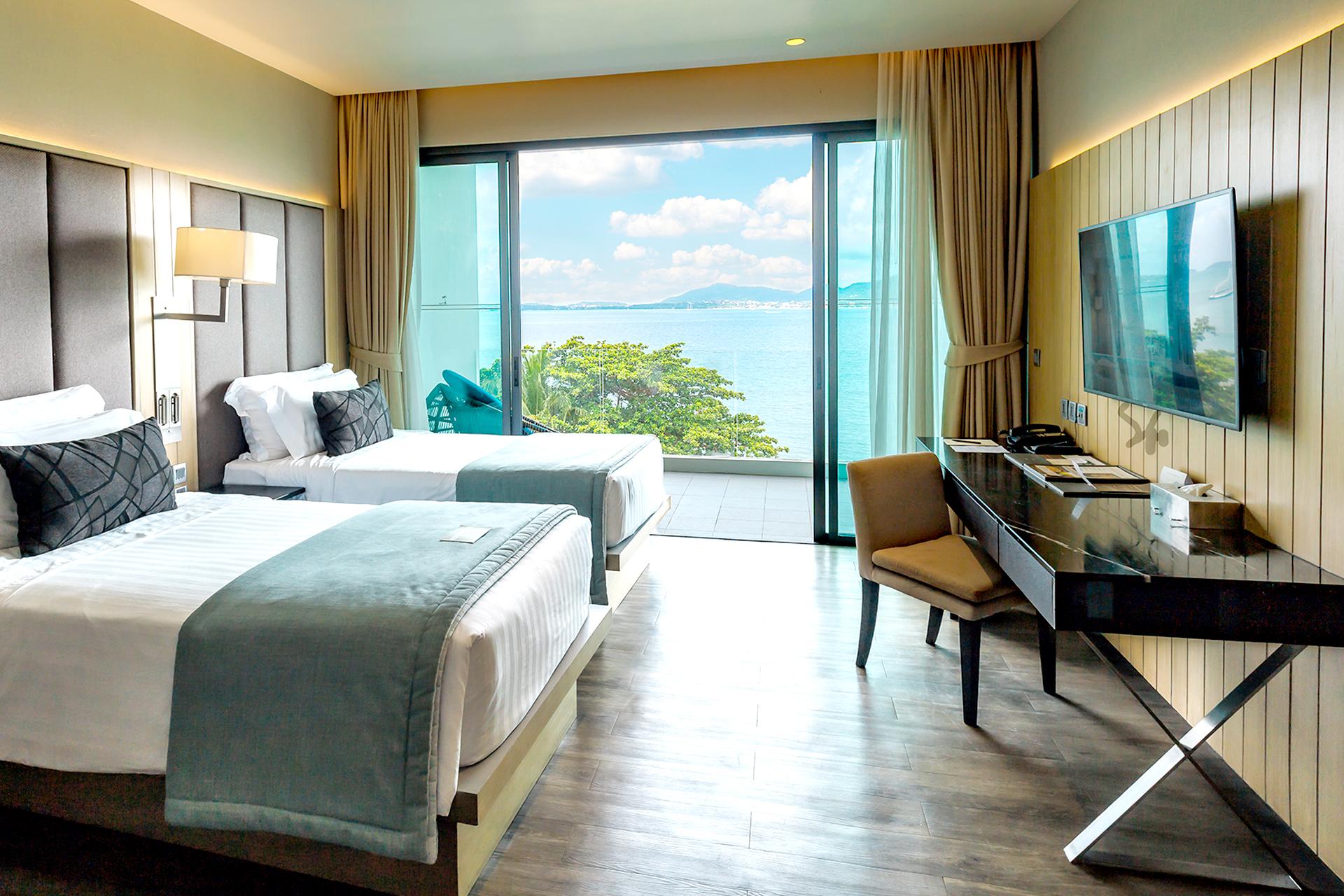Premier, Twin Beds