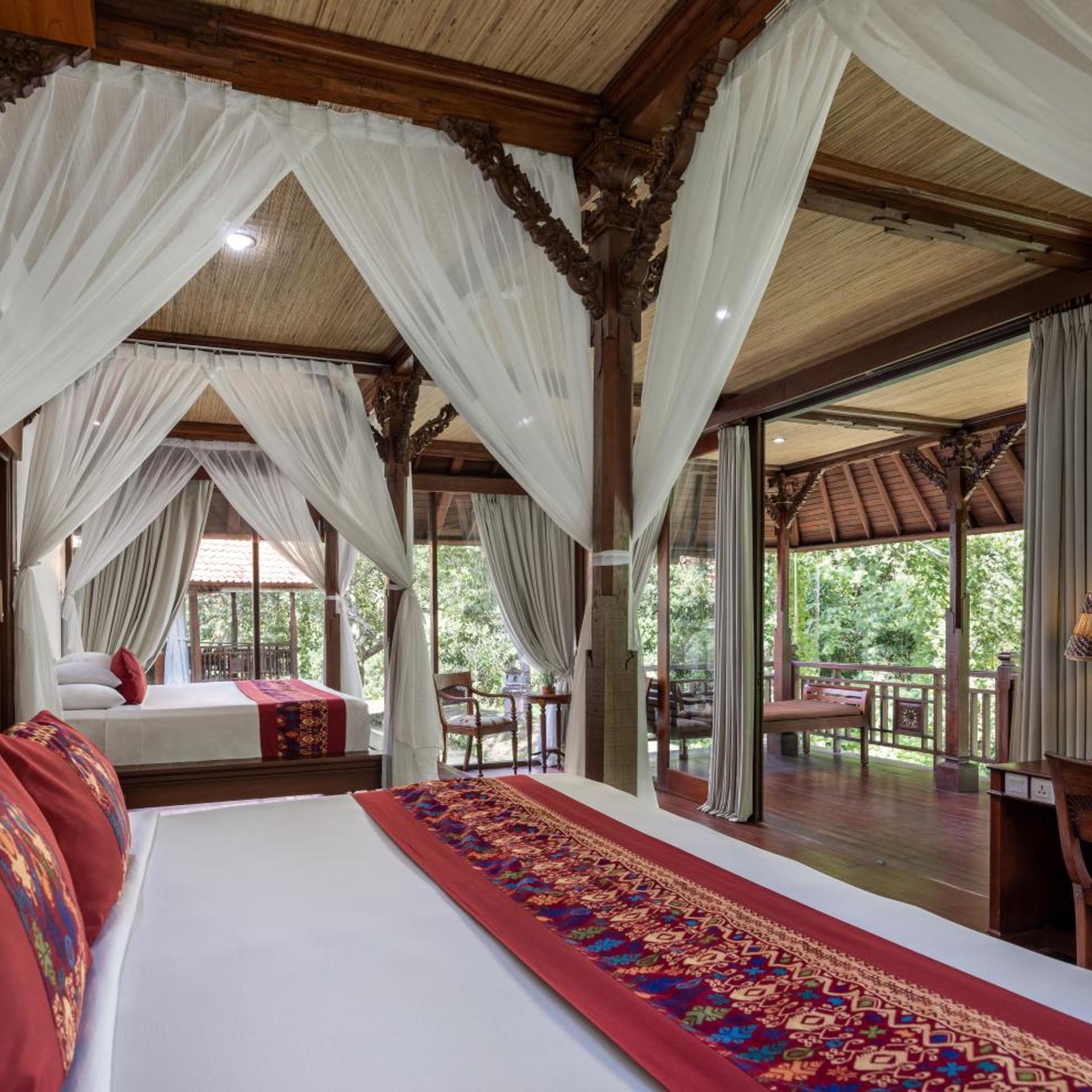 Family Garden Villa