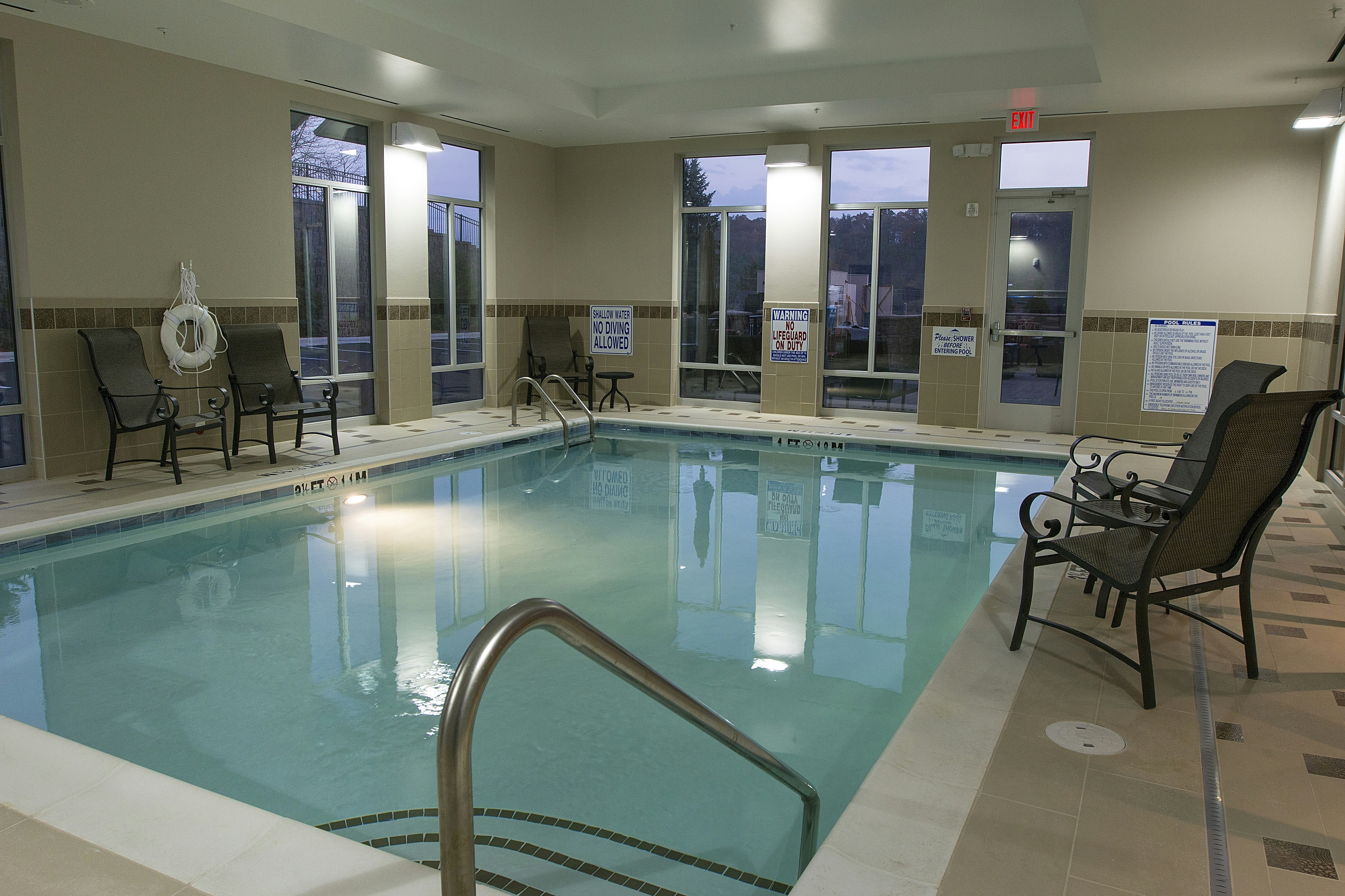 Hampton Inn & Suites Boone 27/55