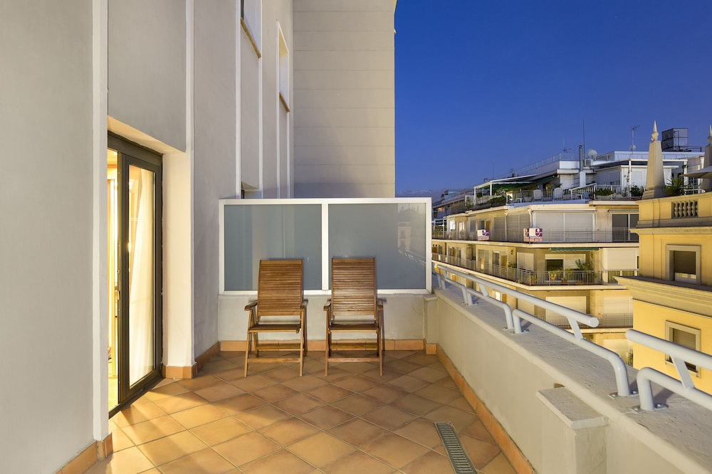 Melia Granada 4/63