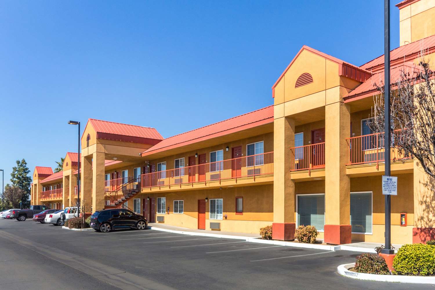 Quality Inn Fresno Near University 33/34