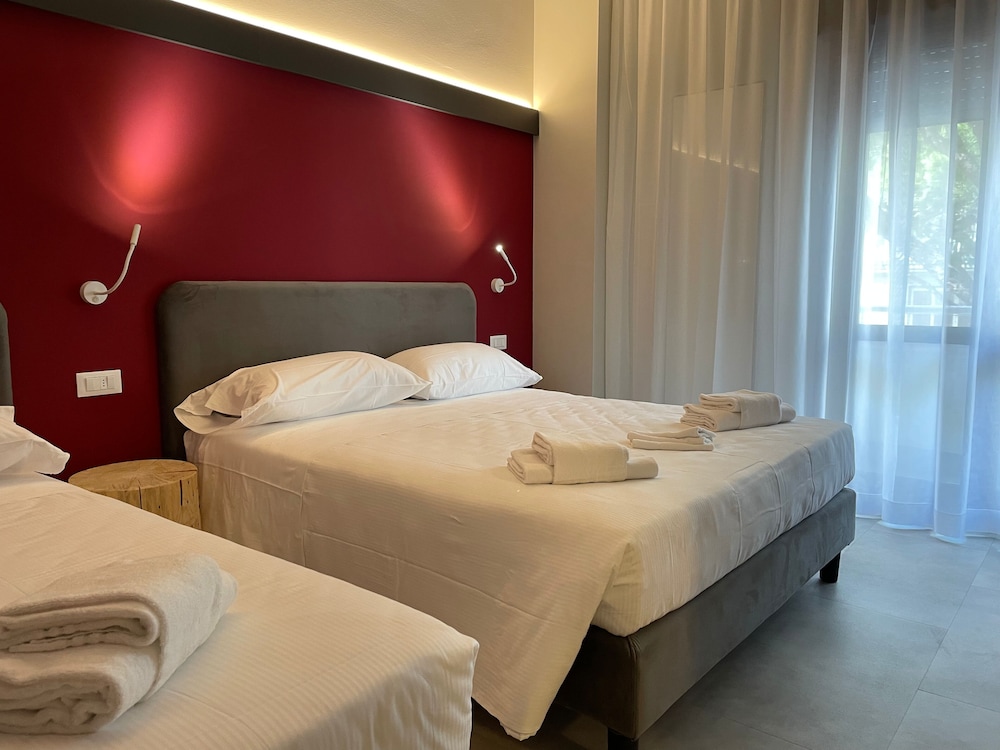 Hotel Iris 49/76