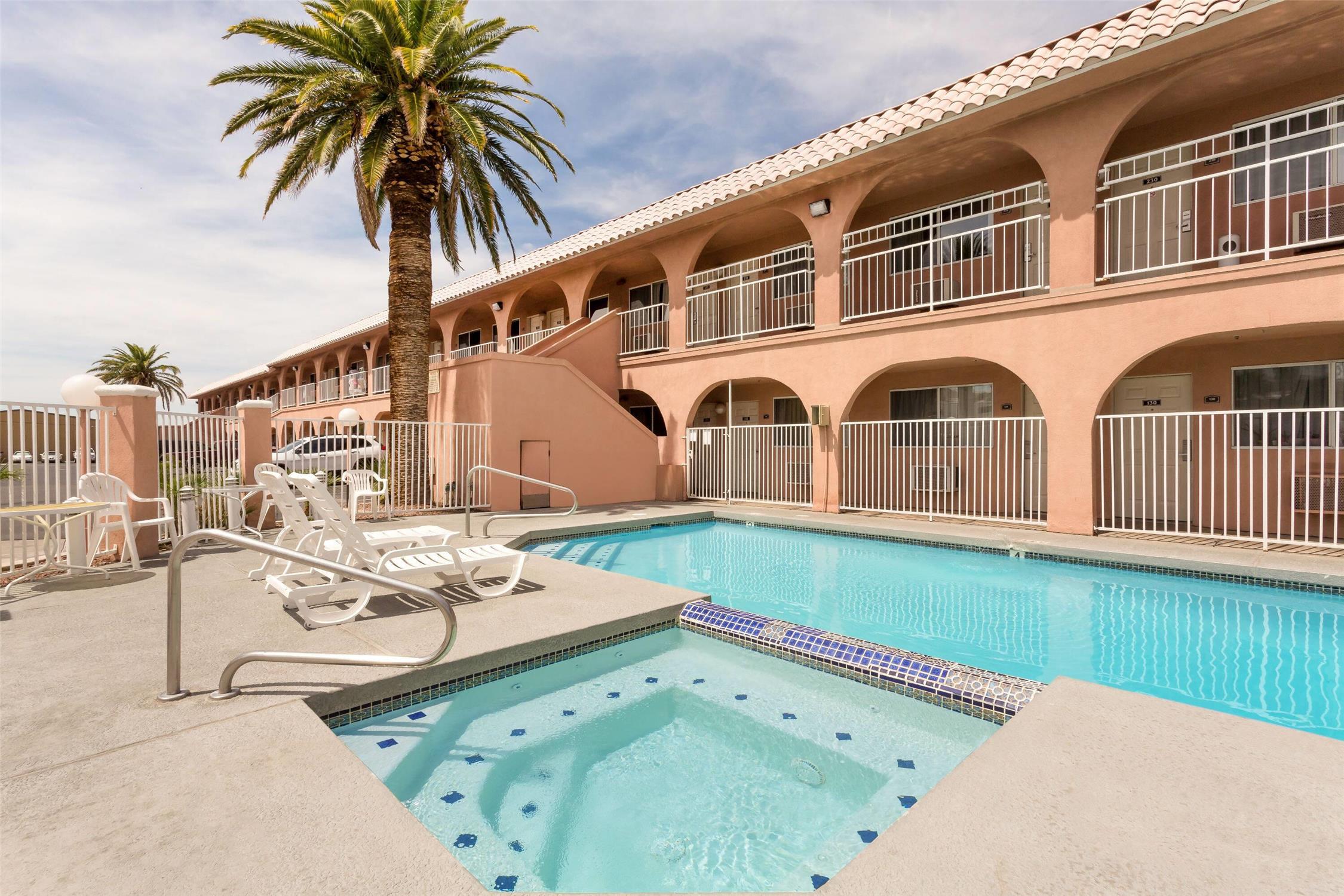 Days Inn by Wyndham Bullhead City 3/14