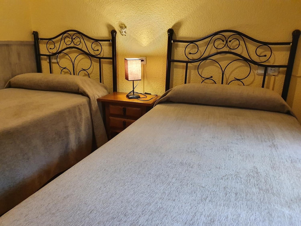 Arteaga Hostal & Baños Árabes Elvira 46/50
