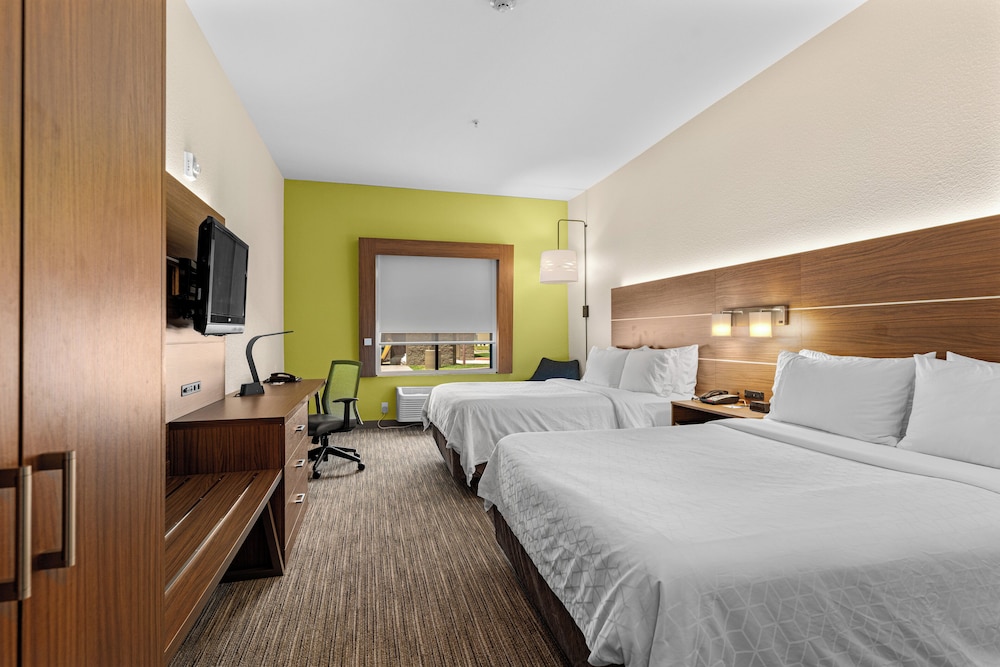 Holiday Inn Express Hotel And Suites Van Buren Ft Smith Area 18/70