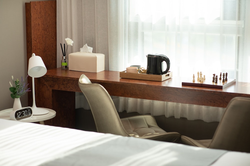 Hotel DM 53/53