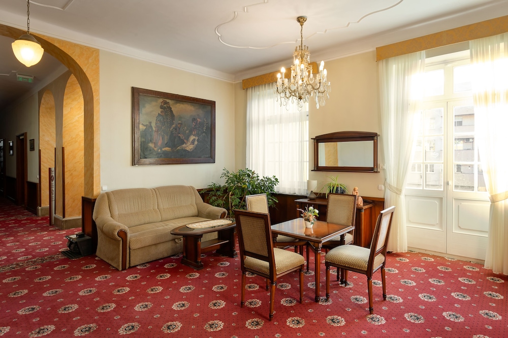 Eger Park 43/55