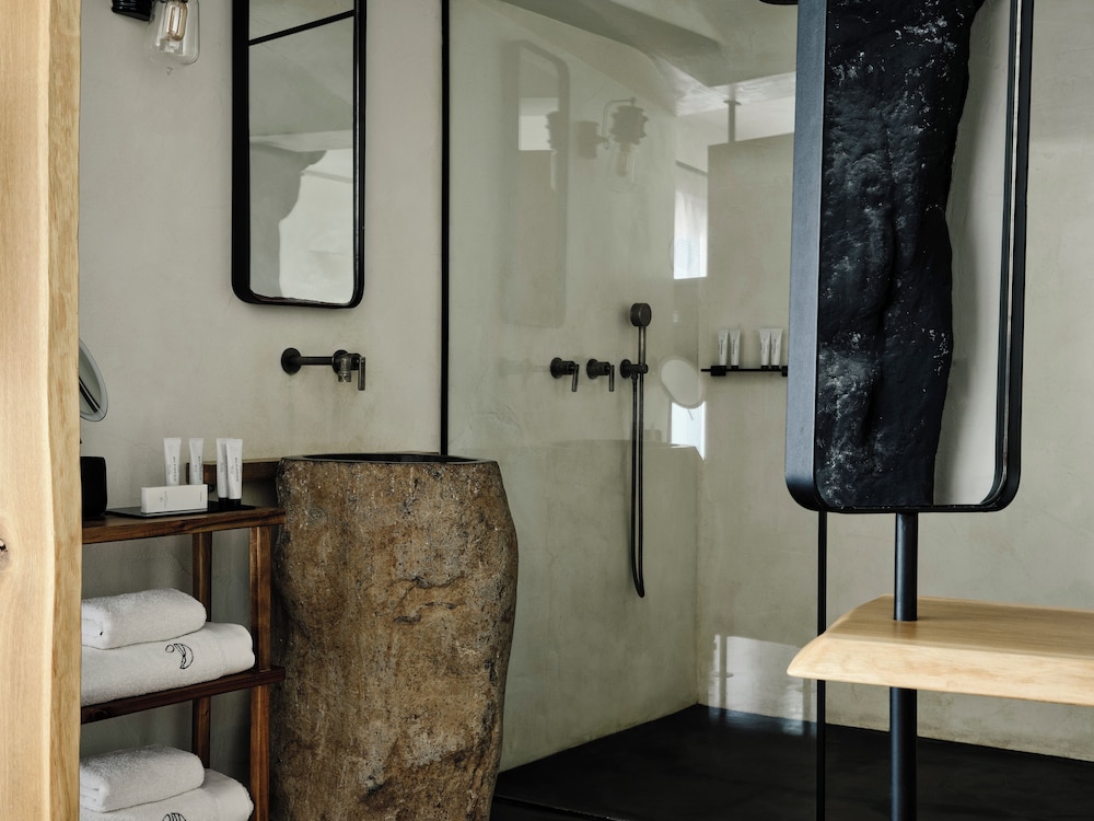 SIGNATURE, ROCCA, CALDERA VIEW, OUTDOOR JETTED TUB