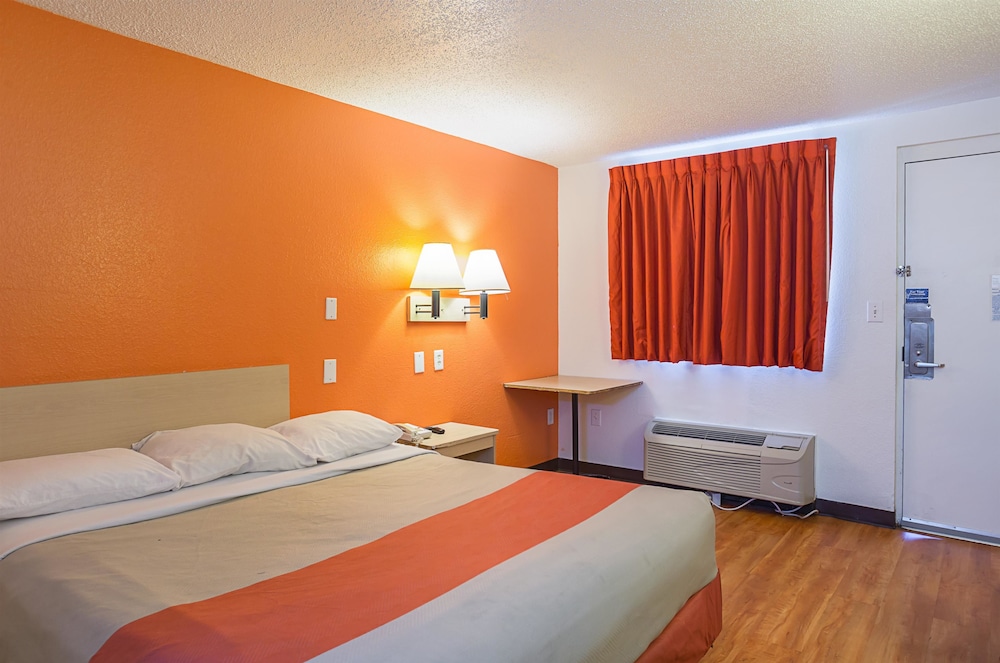 Motel6 Jackson, MS 25/61