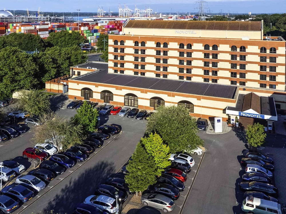 Novotel Southampton 5/68