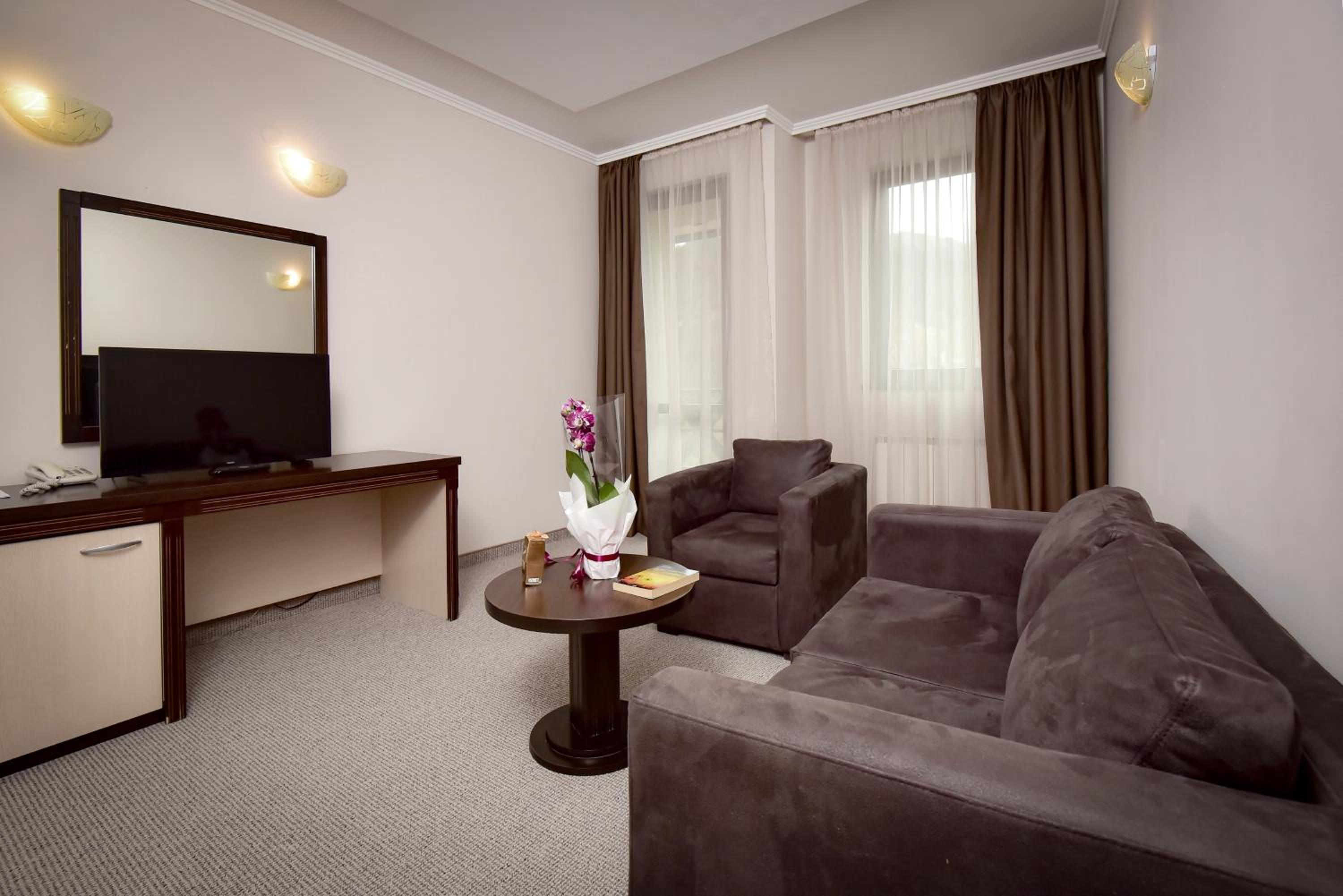 Hotel Rodopski Dom 72/89