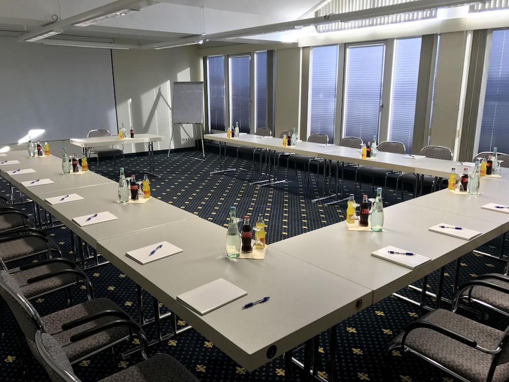 Karaman Group Hotel 54/58