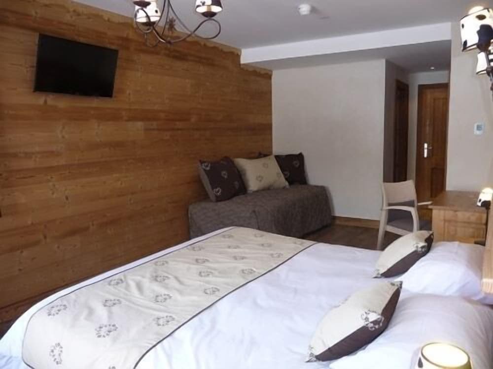 Chalet-Hotel Le Beausoleil, The Originals Relais (Hotels-Chalets de Tradition) 13/35